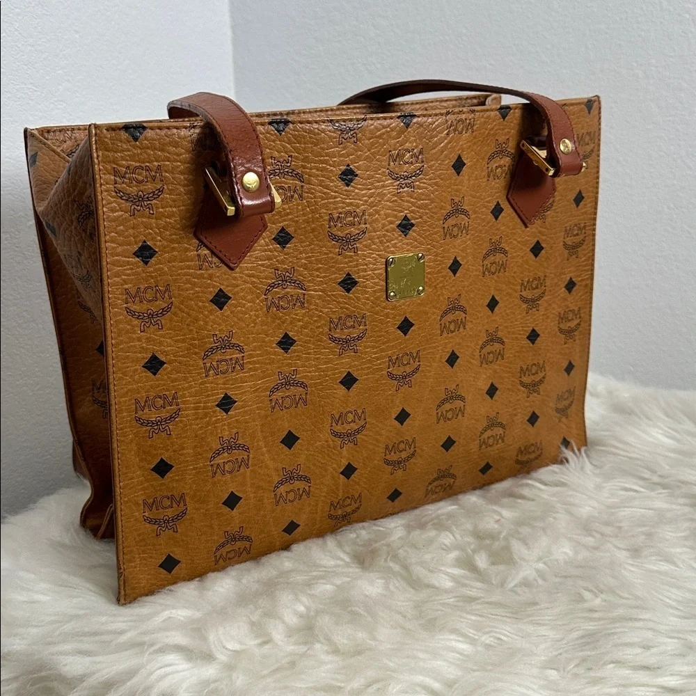 💯Authentic MCM Cognac Visetos Tote with Black Accents🍀